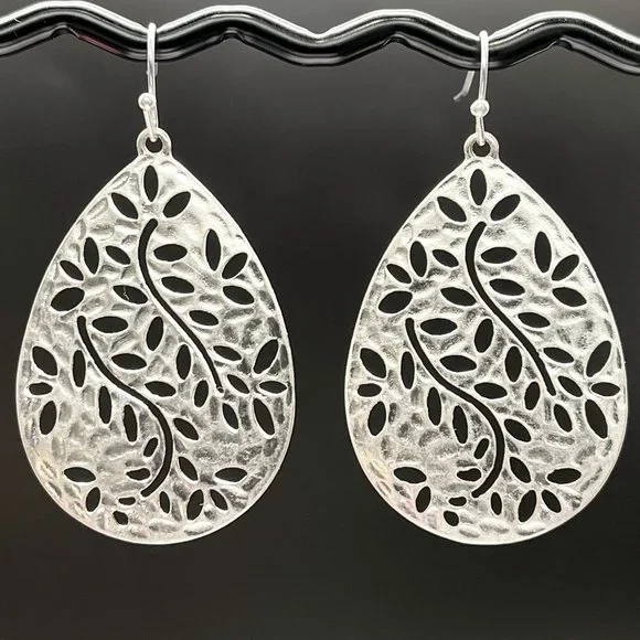 Silver Floral Vine Teardrop Earrings - Picture 4 of 5